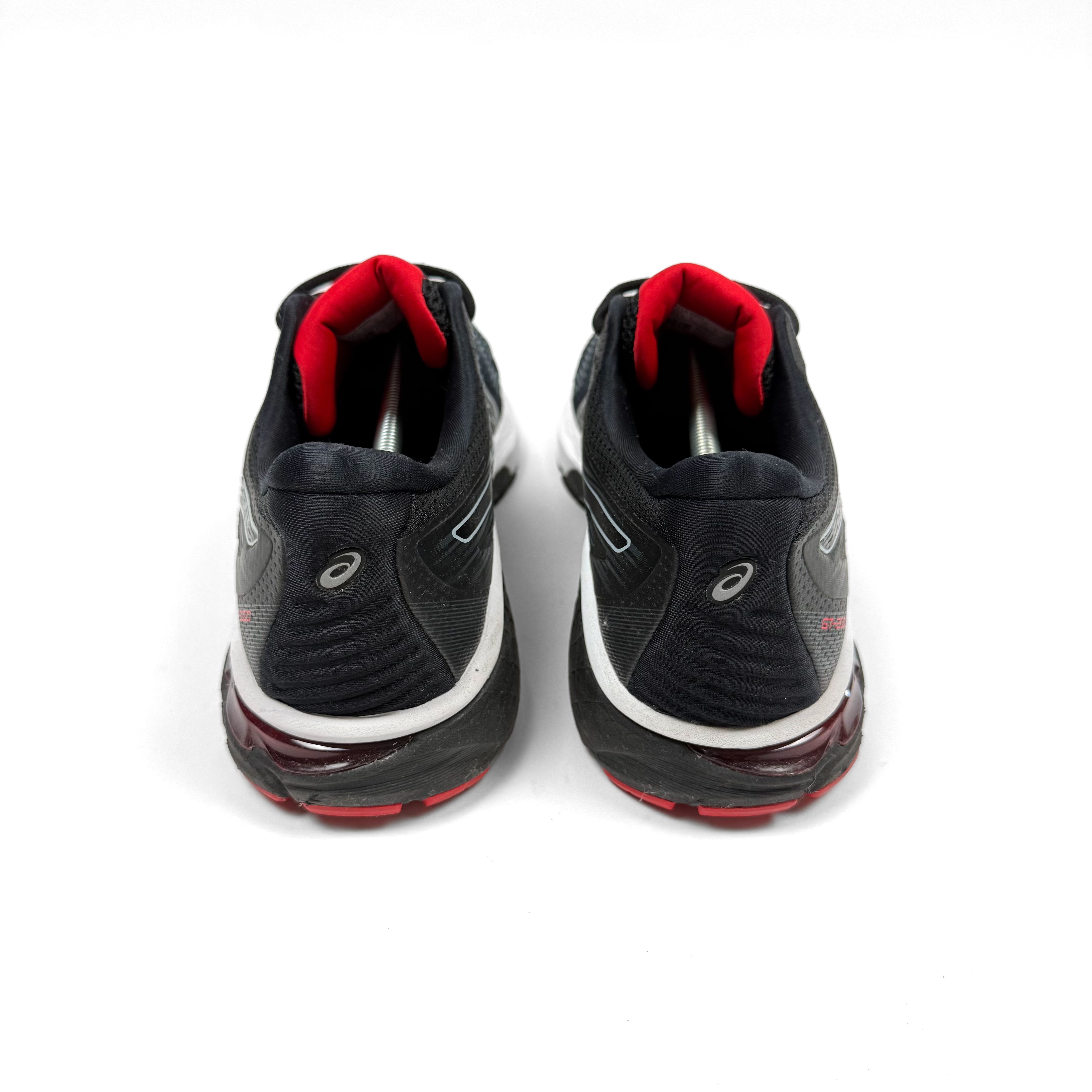 Asics GT-2000