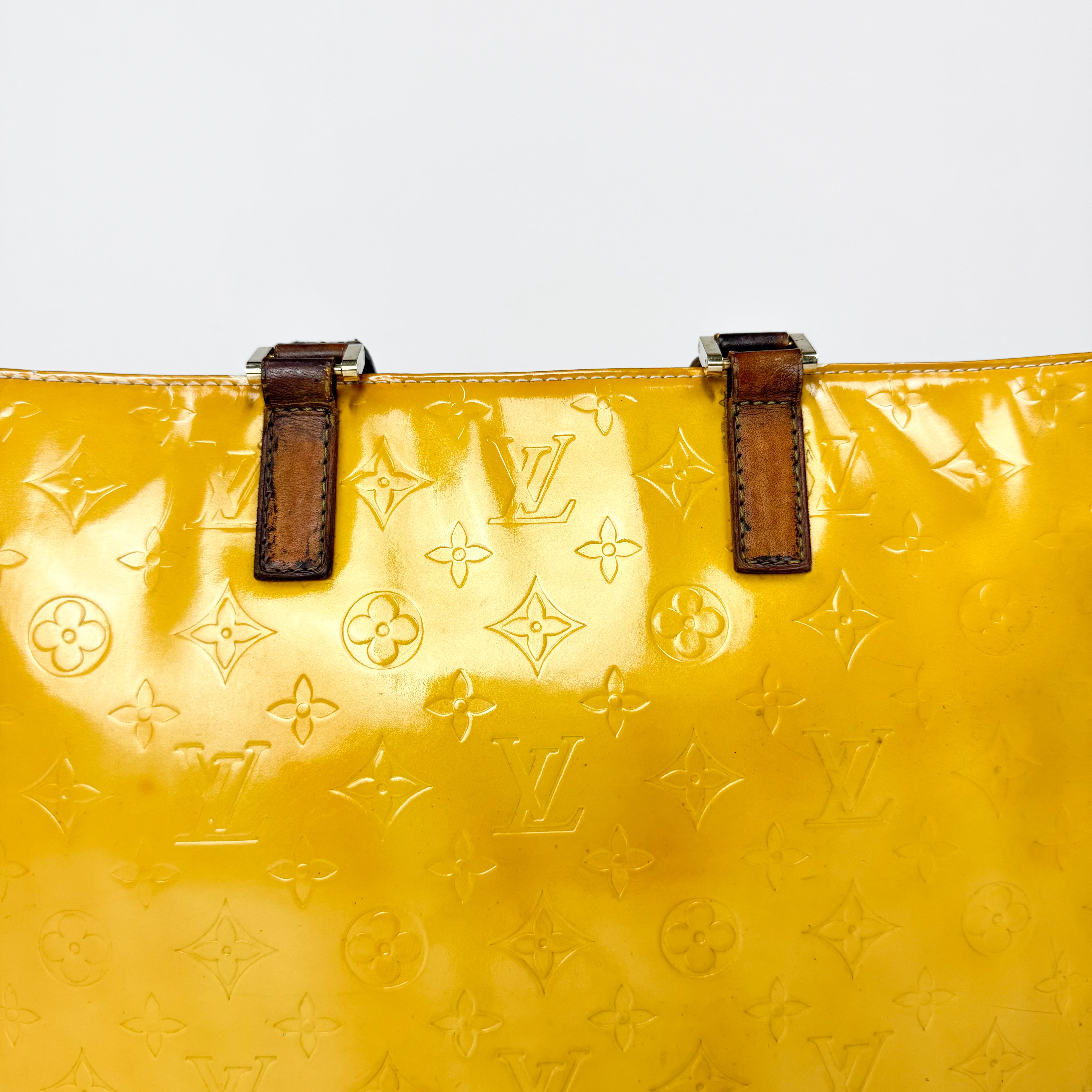 Louis Vuitton Columbus Vernis Monogram Handbag