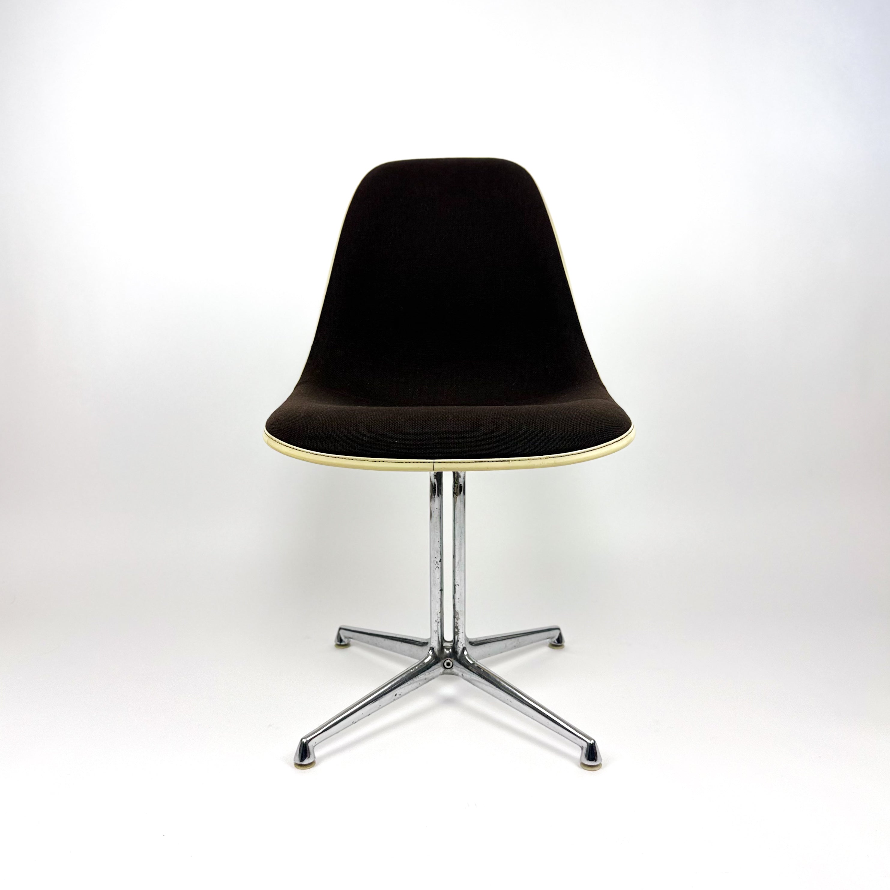 Vitra DSL Eames La Fonda Fiberglas Dining Chair