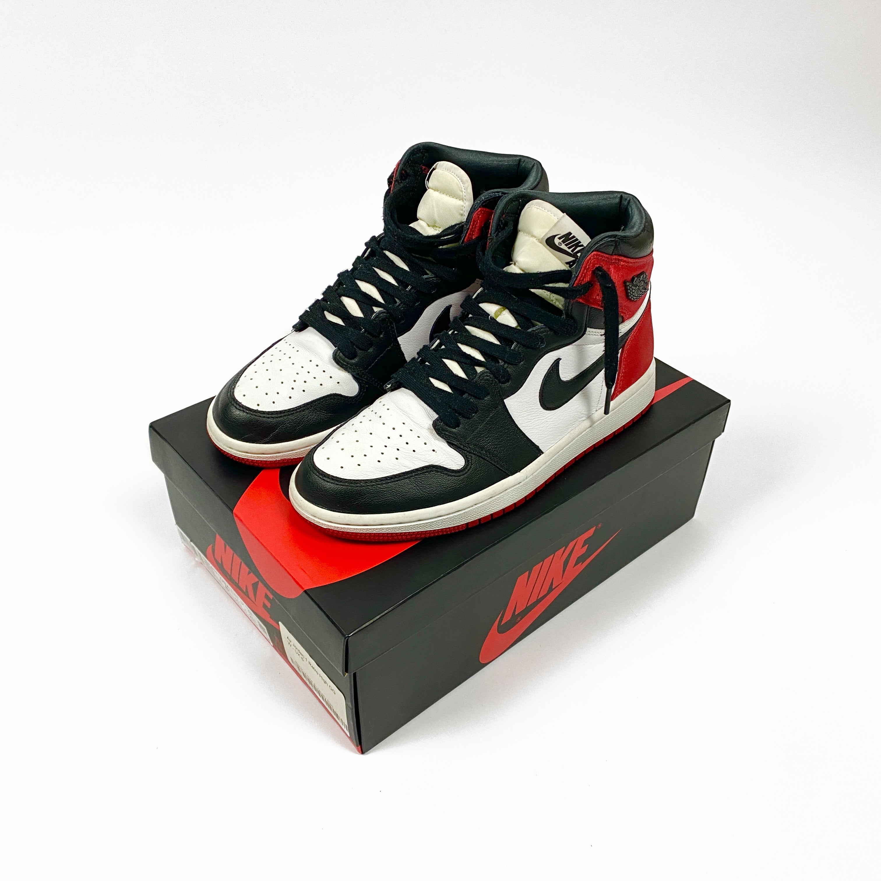 Nike Air Jordan 1 OG Red Satin
