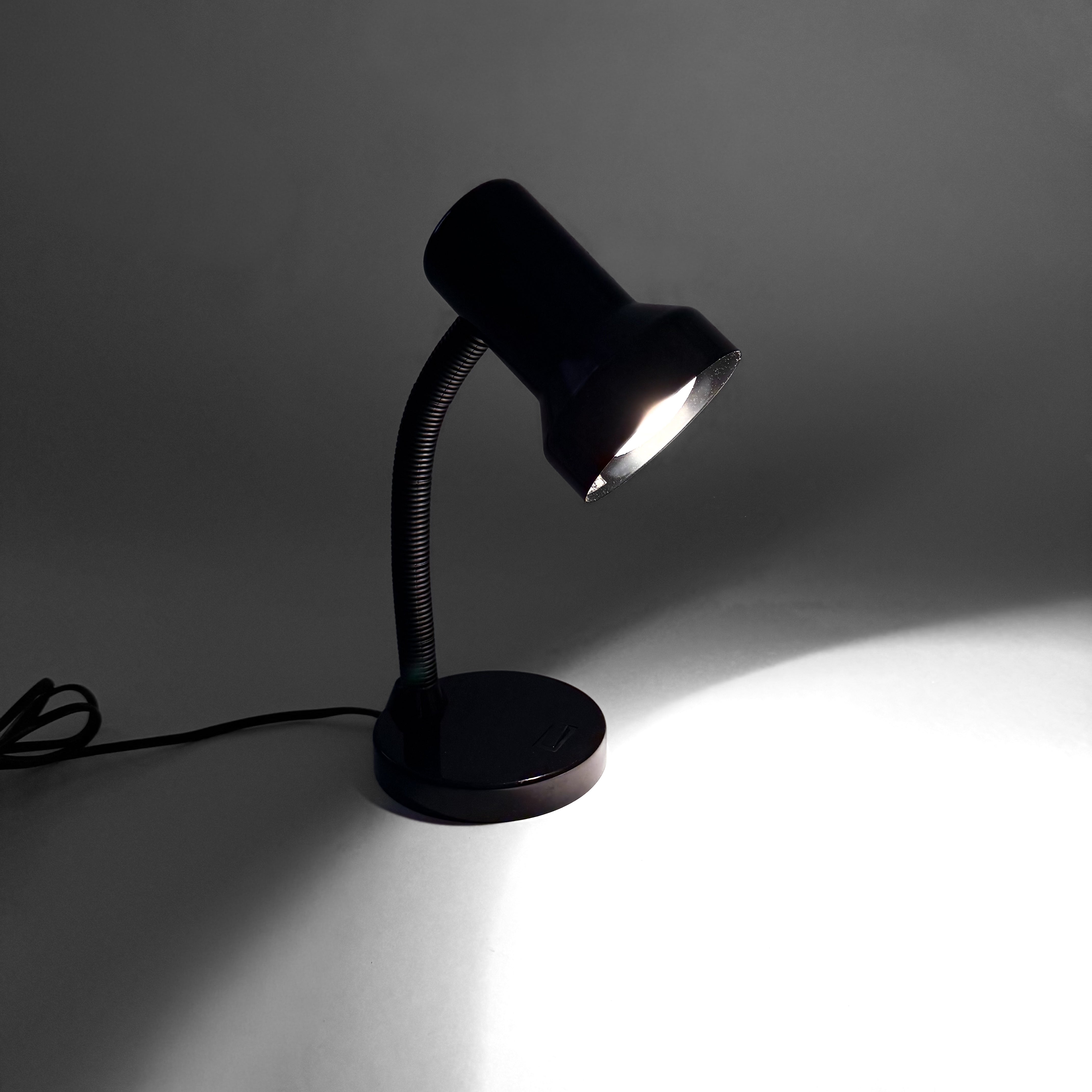 Philips Massive Martin Tischlampe