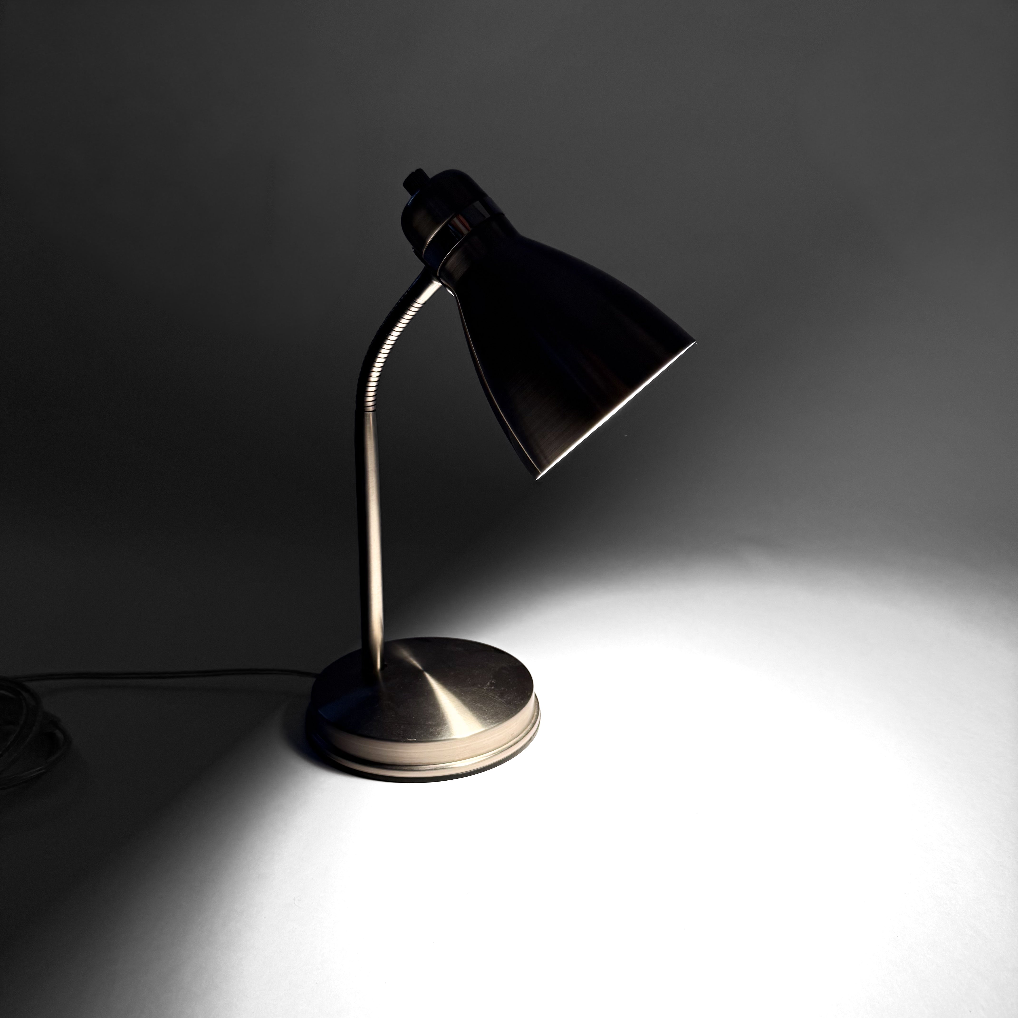 Philips Massive Tischlampe