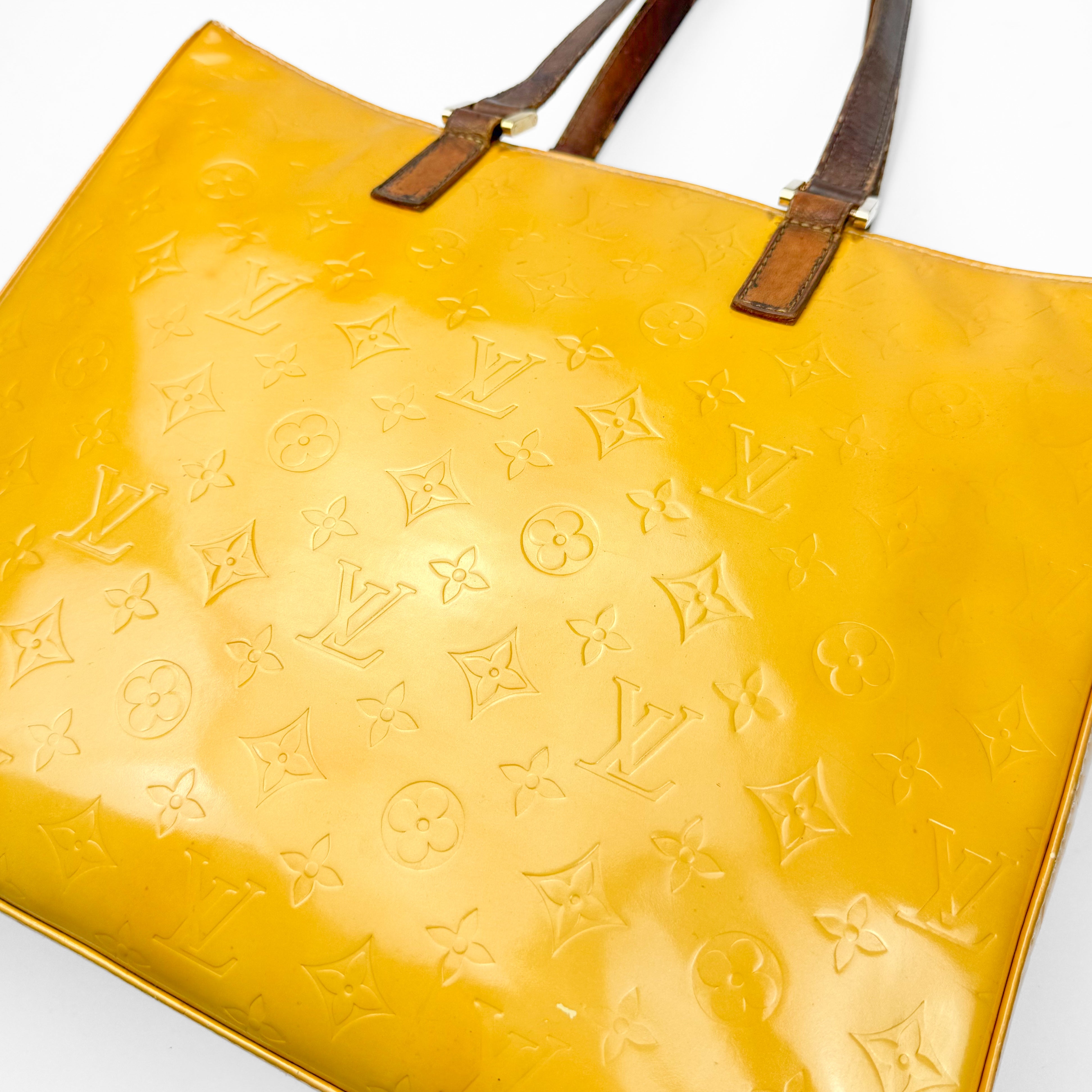 Louis Vuitton Columbus Vernis Monogram Handbag