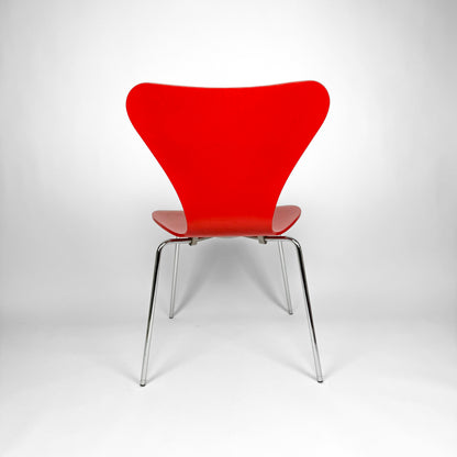 Fritz Hansen Serie 7 Chair