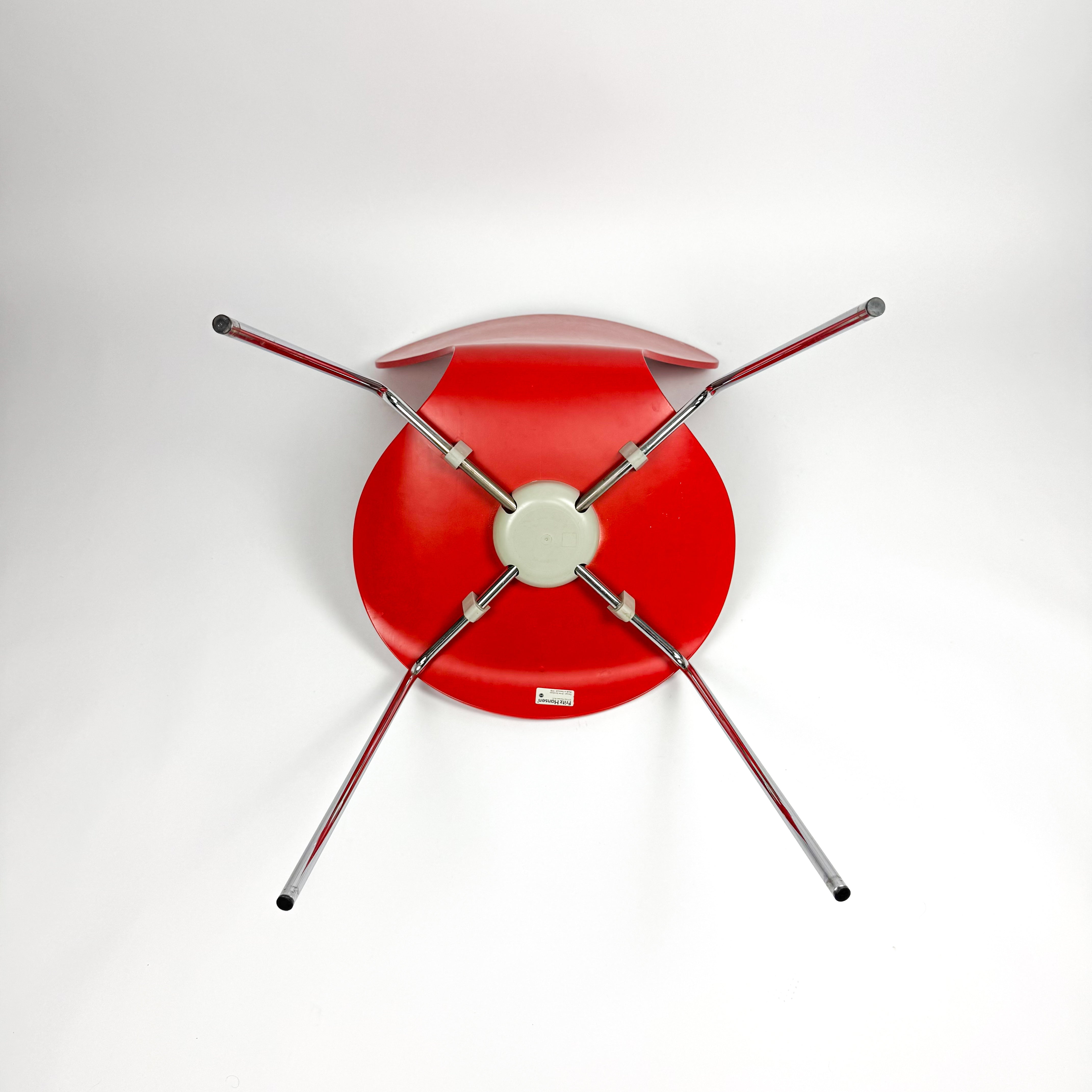 Fritz Hansen Serie 7 Chair