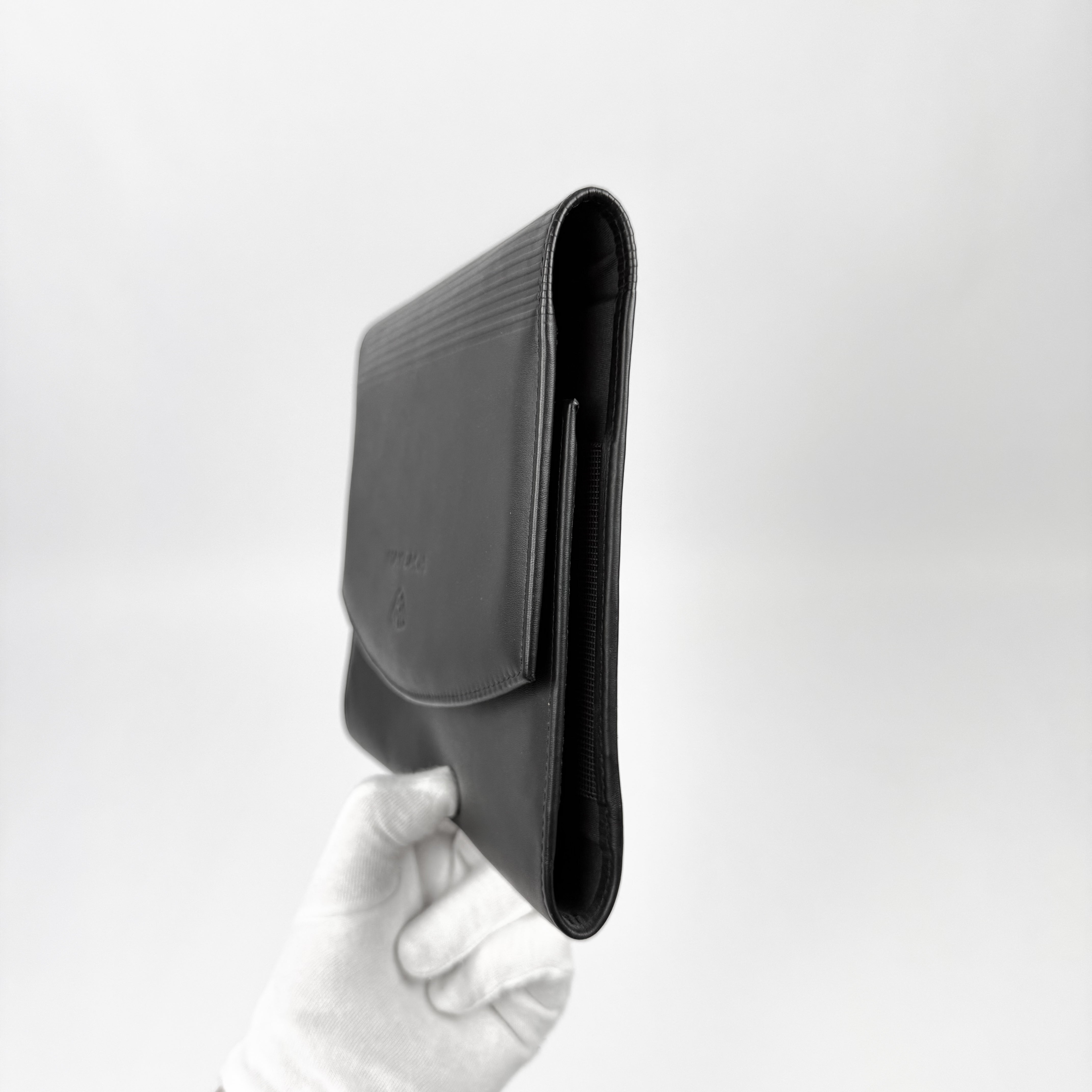 Maybach Leather Folder