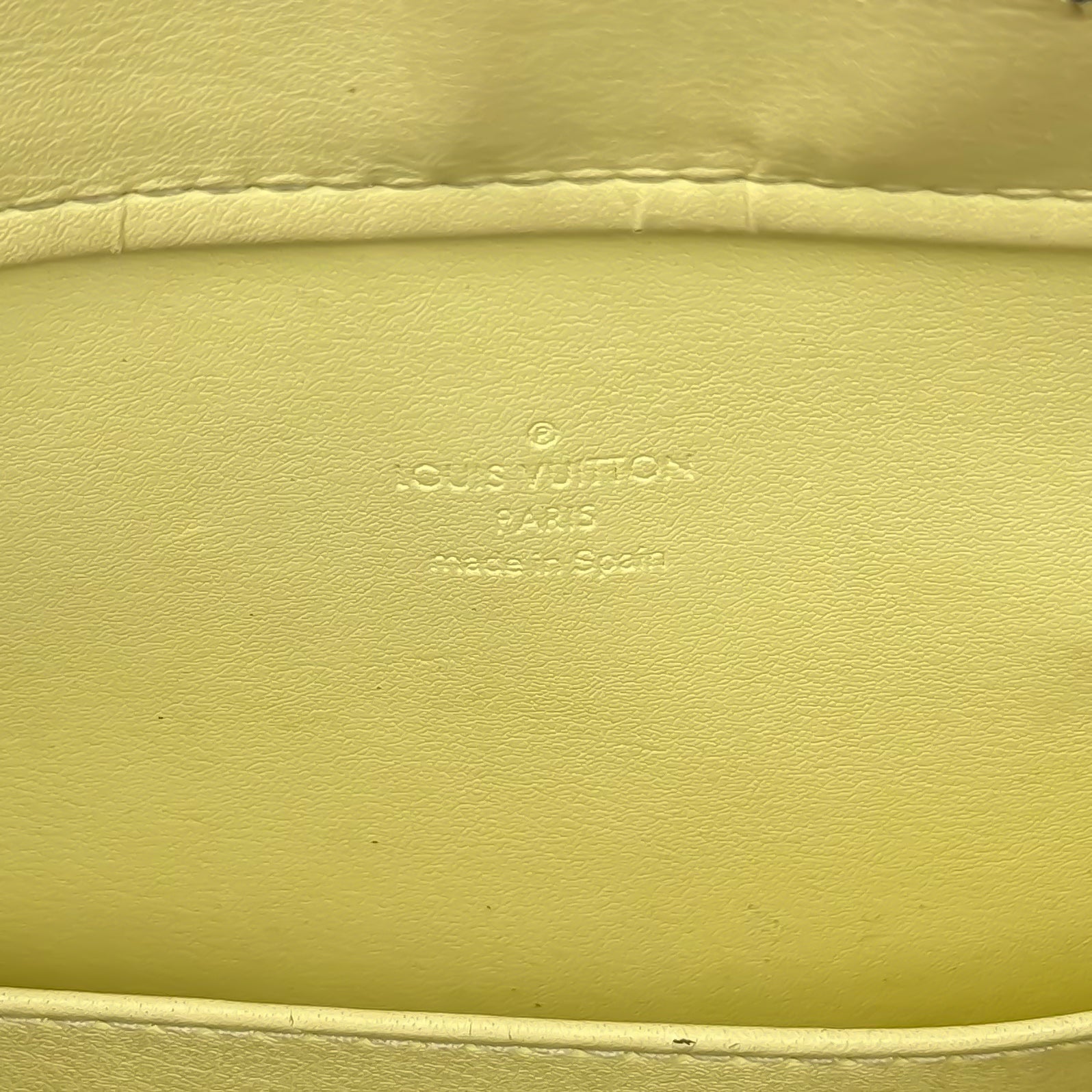 Louis Vuitton Columbus Vernis Monogram Handbag